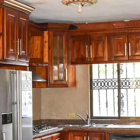 Bayaguana Casa Grande Lujosaヴィラ エクステリア 写真